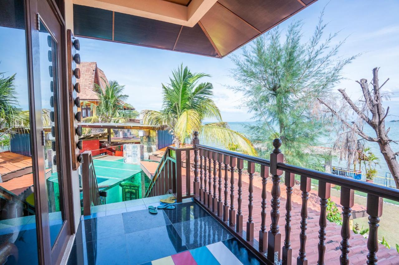 Lost Paradise Resort Бату Феринги Екстериор снимка